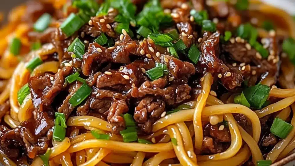 two pictures of beef noodles in a skillet with the words hoisin beef noodles recipe