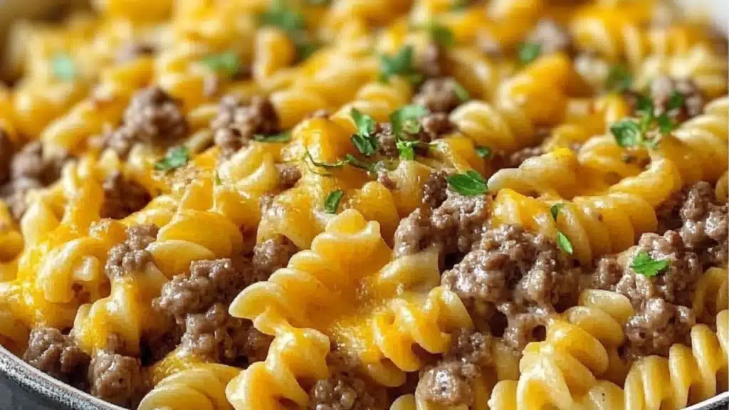 Cheeseburger Alfredo Pasta